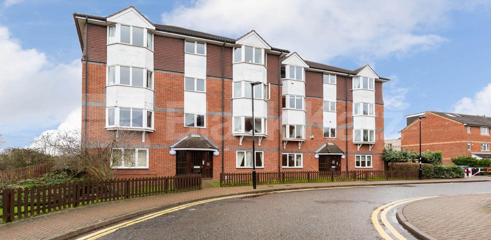 			NEW INSTRUCTION!, 2 Bedroom, 1 bath, 1 reception Flat			 Bunning Way, CALEDONIAN ROAD / KINGS CROSS